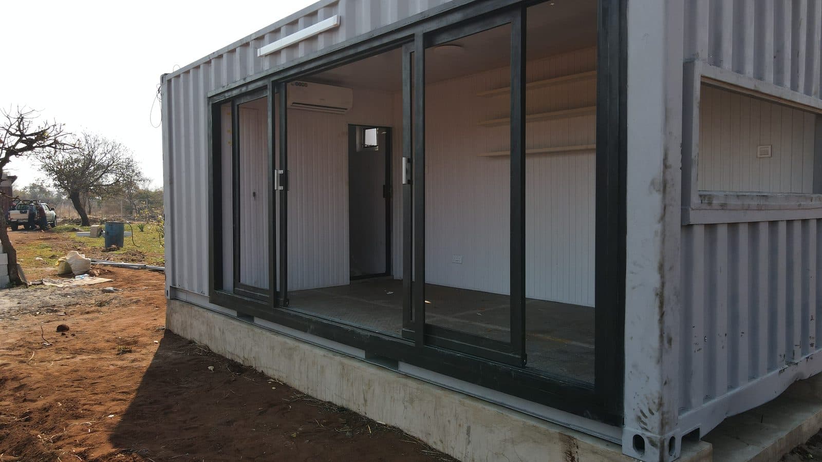 Glazed container office fabricated by MEIT